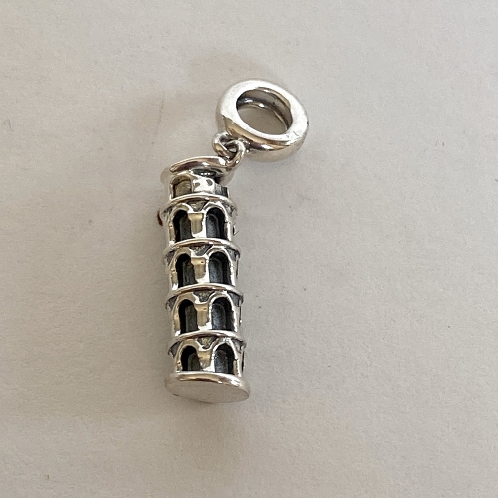 Chamilia Leaning Tower of Pisa charm - Picture 4 of 7